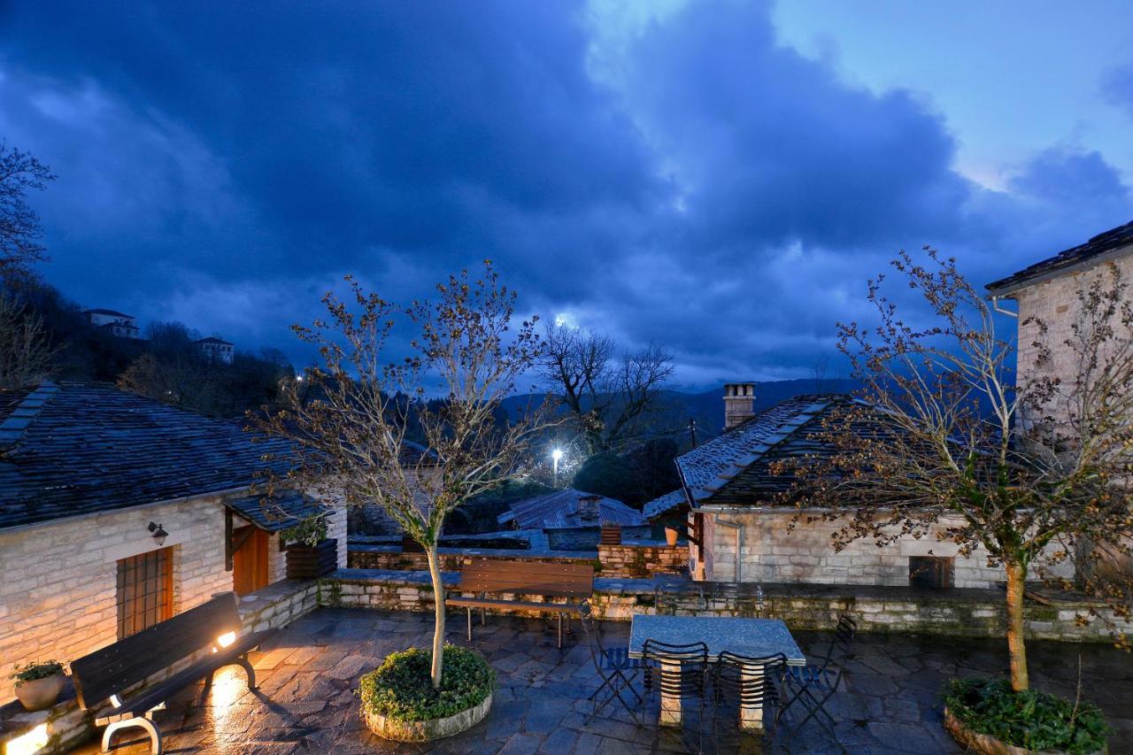 Nikolas Guesthouse Koukkoúlion エクステリア 写真