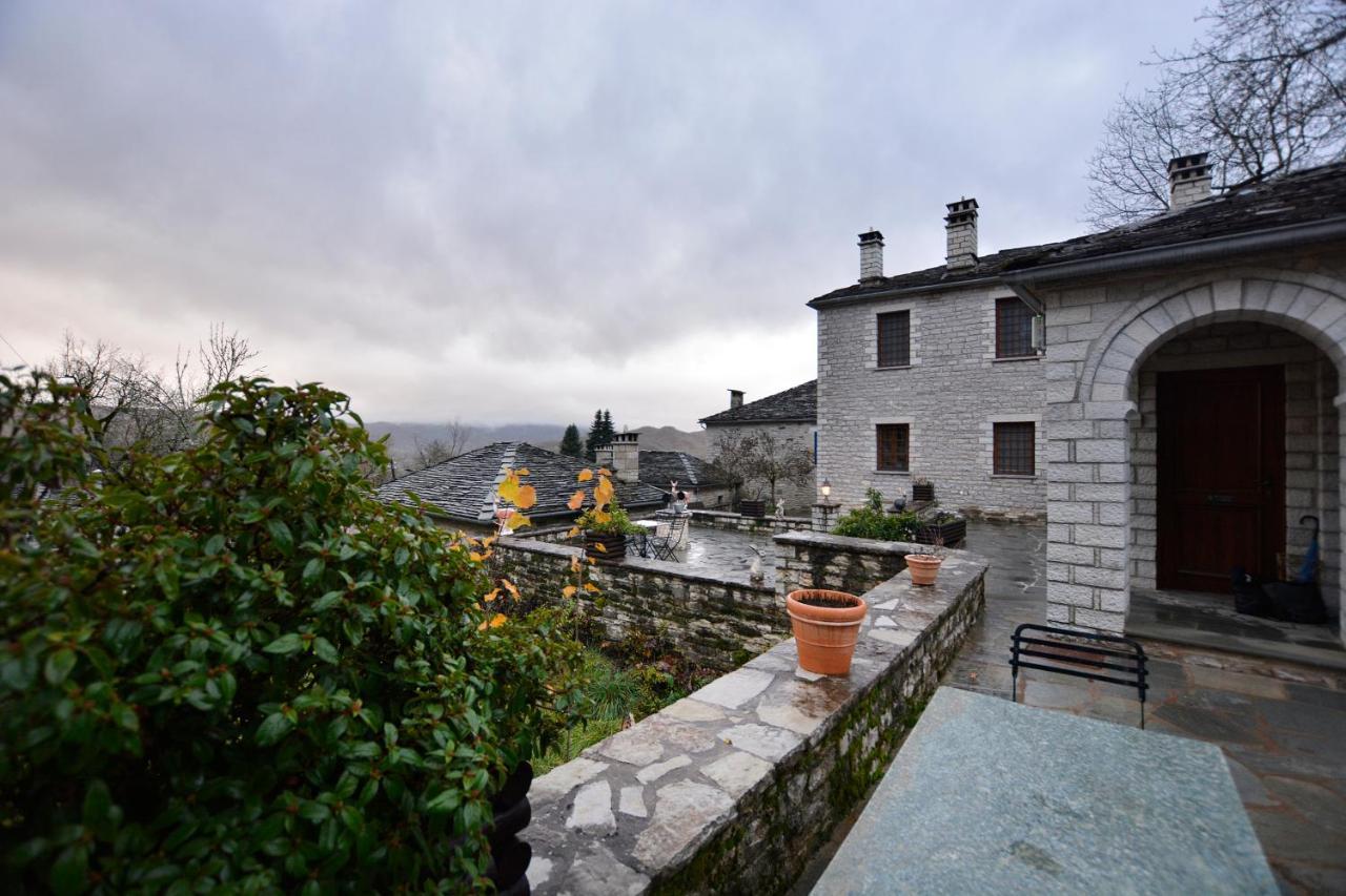 Nikolas Guesthouse Koukkoúlion エクステリア 写真